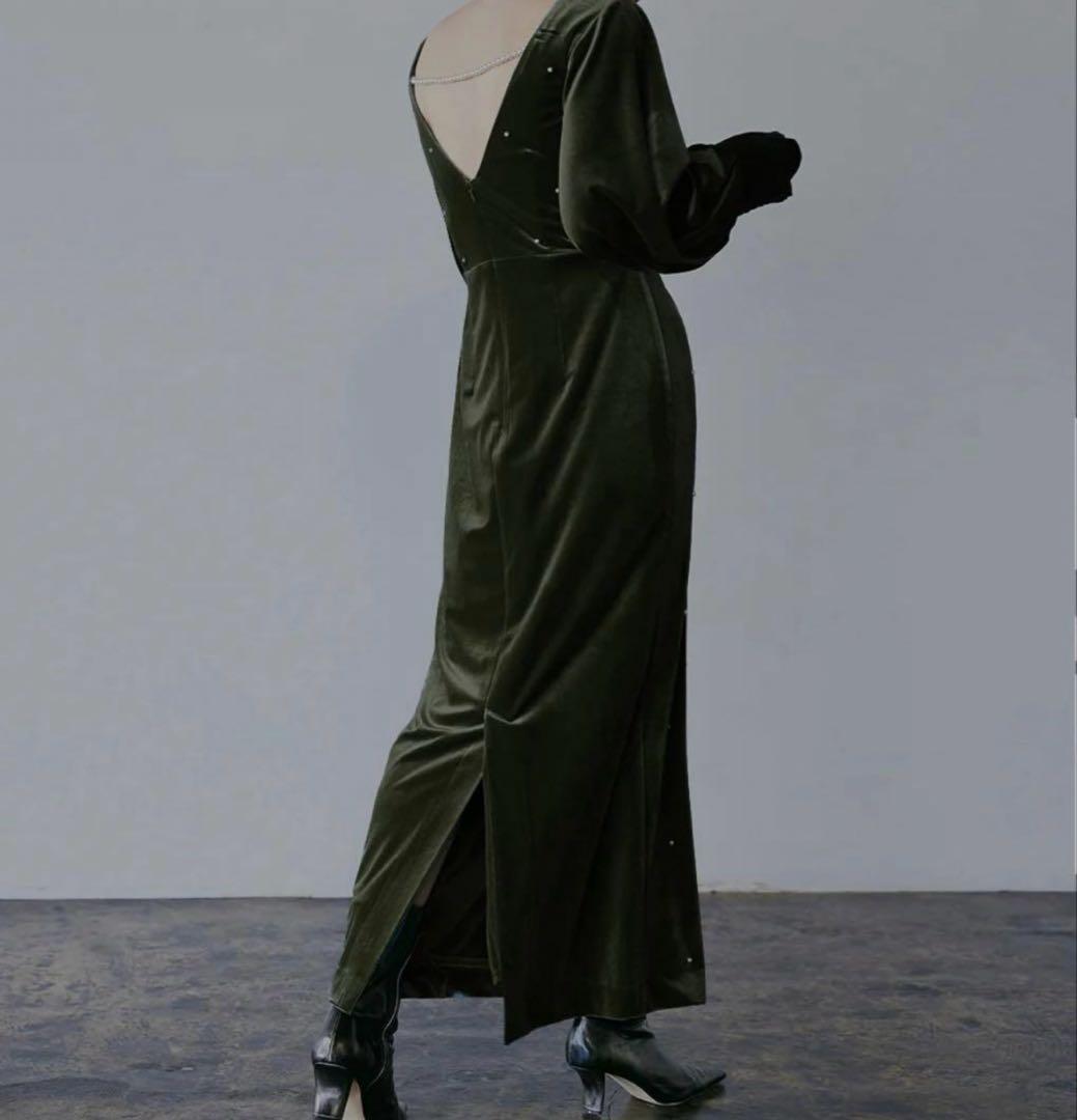 ワンピース AMERI BACK OPEN PEARL VELOUR DRESS