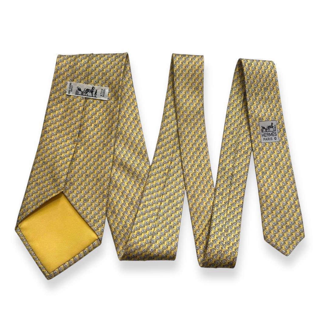 美品✨HERMES ネクタイ　エルメス　Hロゴ　ファソネ　かたつむり　可愛い