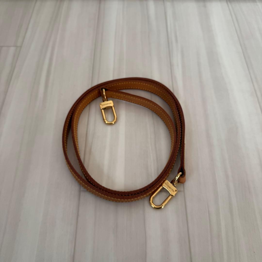 LOUIS VUITTON ヌメ革 レザー ストラップ