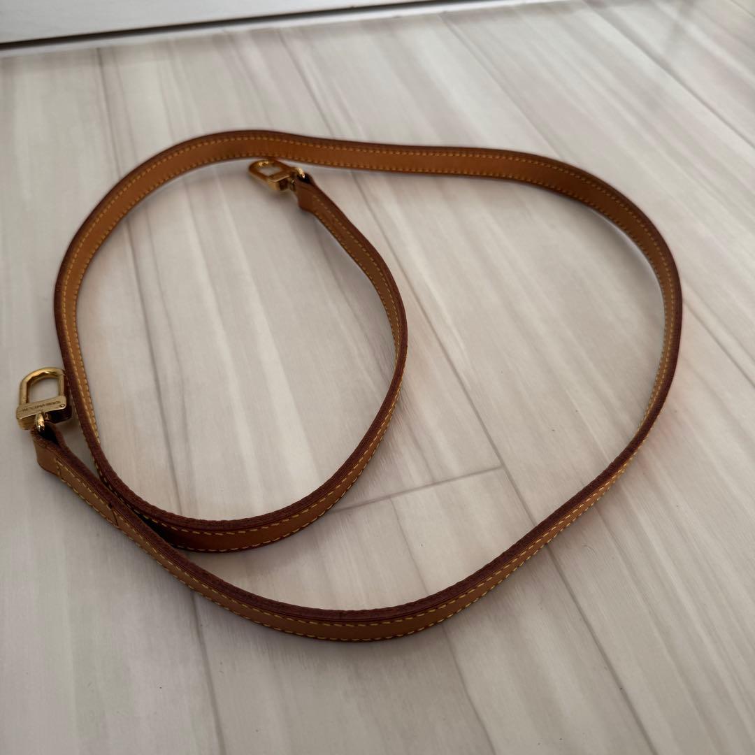 LOUIS VUITTON ヌメ革 レザー ストラップ