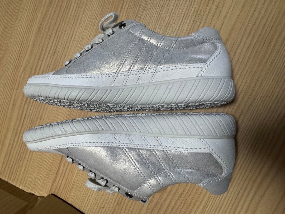 新品未使用 GABOR ガボール スニーカー グレー 24cm