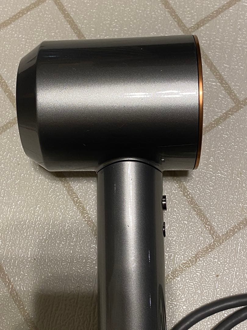 Dyson Supersonic Ionic ヘアドライヤー HD15