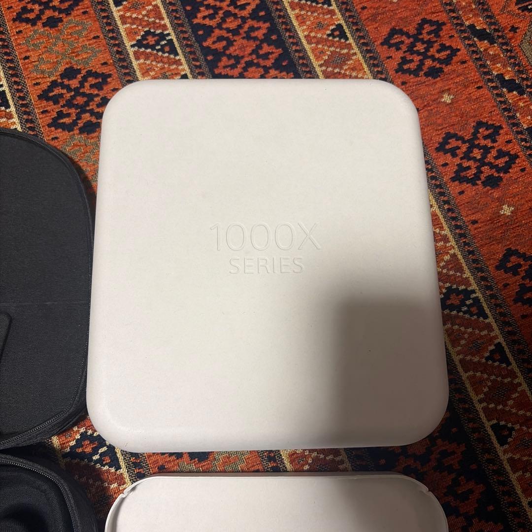 1000X Series ワイヤレスヘッドホン WH-1000XM5