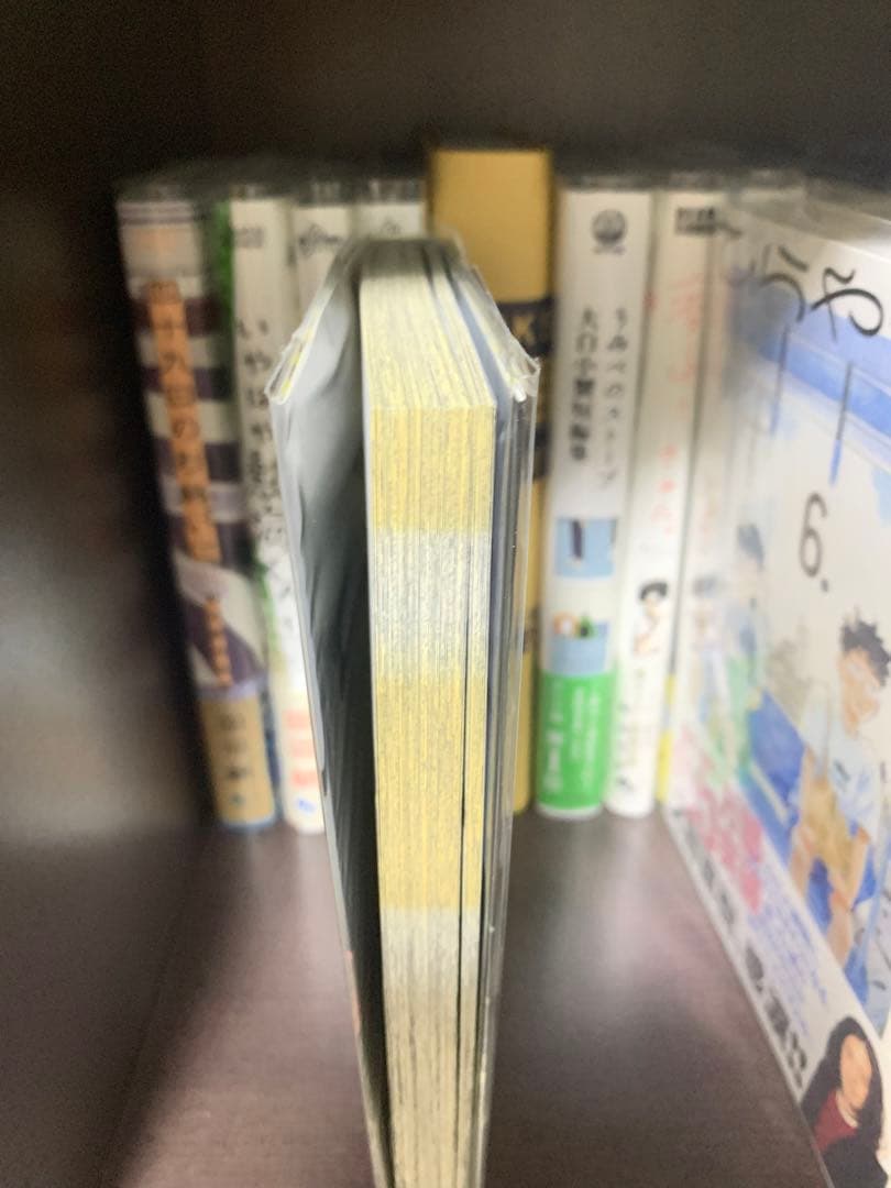 怪獣8号　1〜9巻セット　全て初版・帯付きです　コミックス購入特典付き