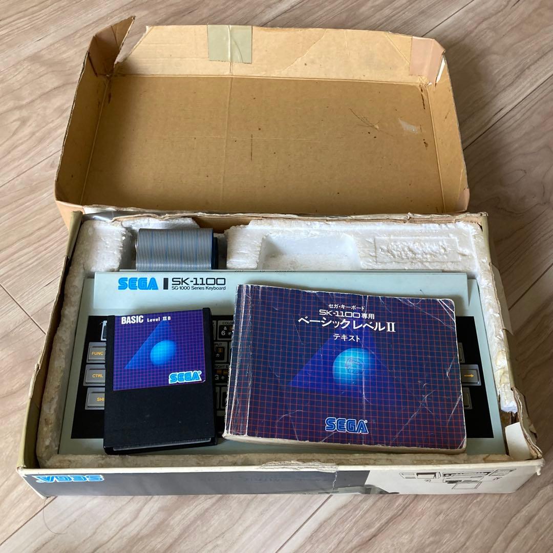 ⭐️sega sk-1100　セガ　キーボード　カセット？B-２１付き