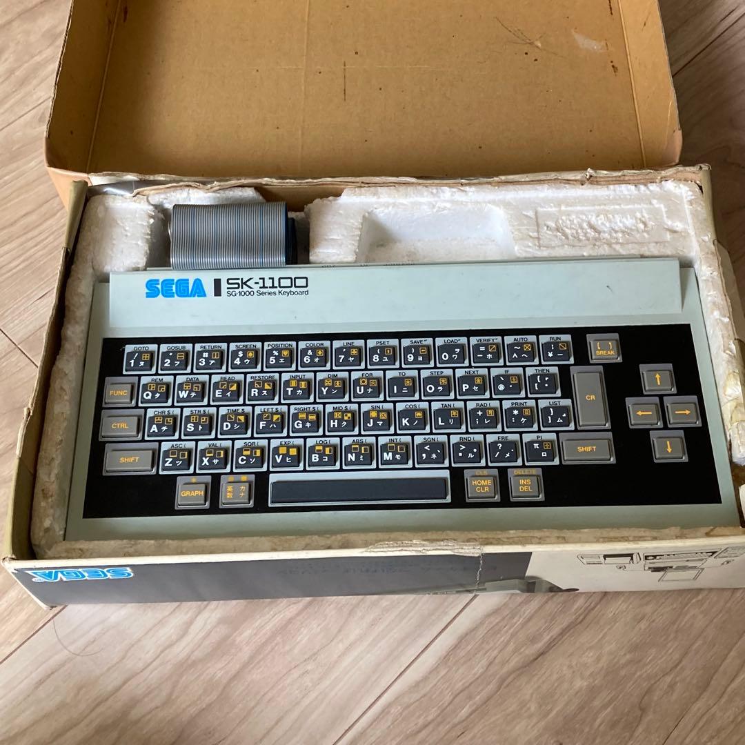 ⭐️sega sk-1100　セガ　キーボード　カセット？B-２１付き