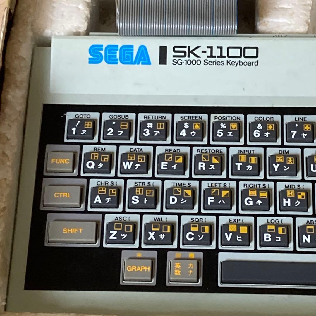 ⭐️sega sk-1100　セガ　キーボード　カセット？B-２１付き