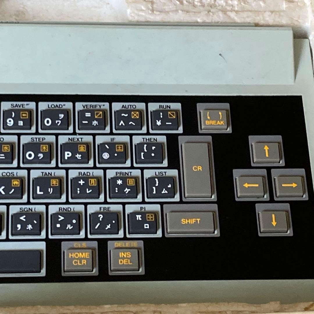 ⭐️sega sk-1100　セガ　キーボード　カセット？B-２１付き