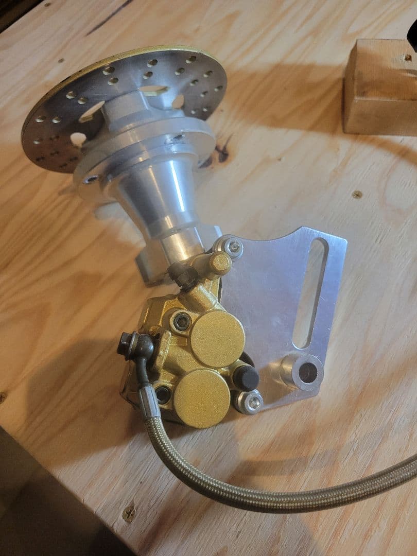 モンキー　リア　ディスクブレーキ