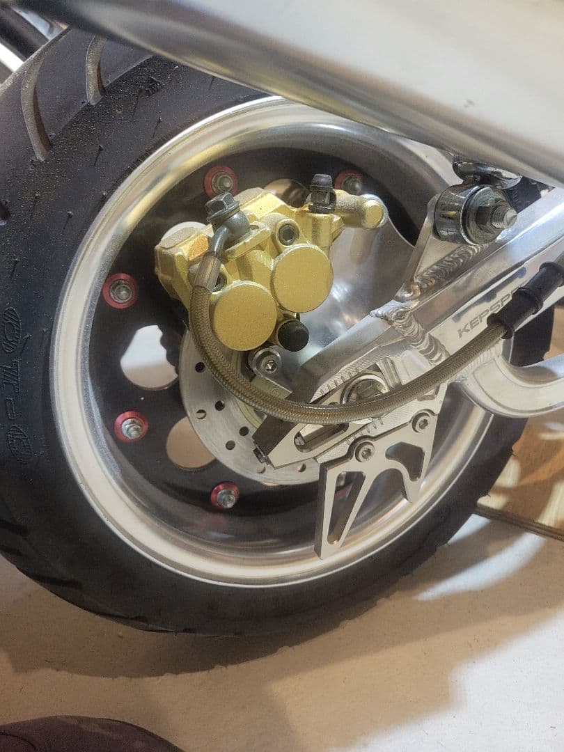 モンキー　リア　ディスクブレーキ