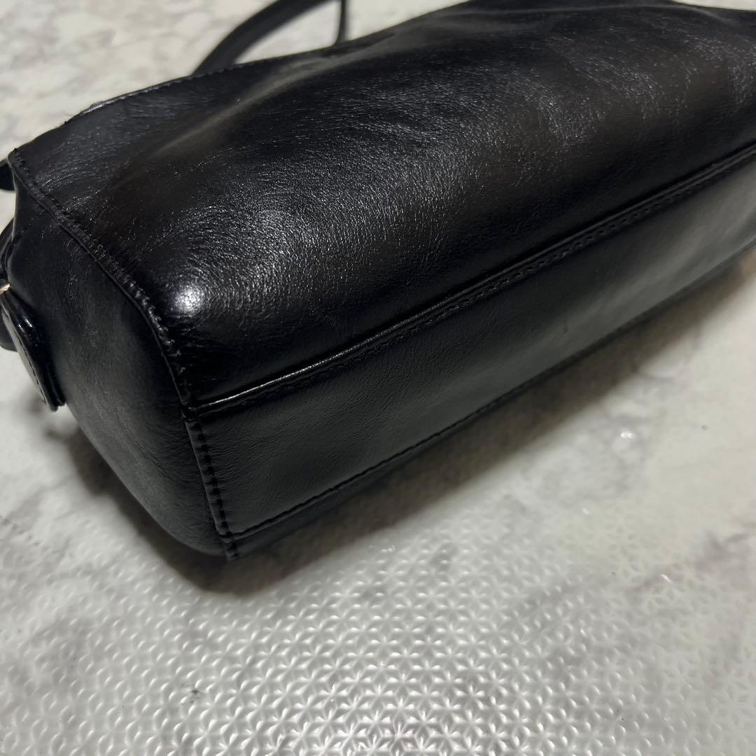 美品Dakotaレックス　ショルダーバッグボックススクエア　三層　オールレザー