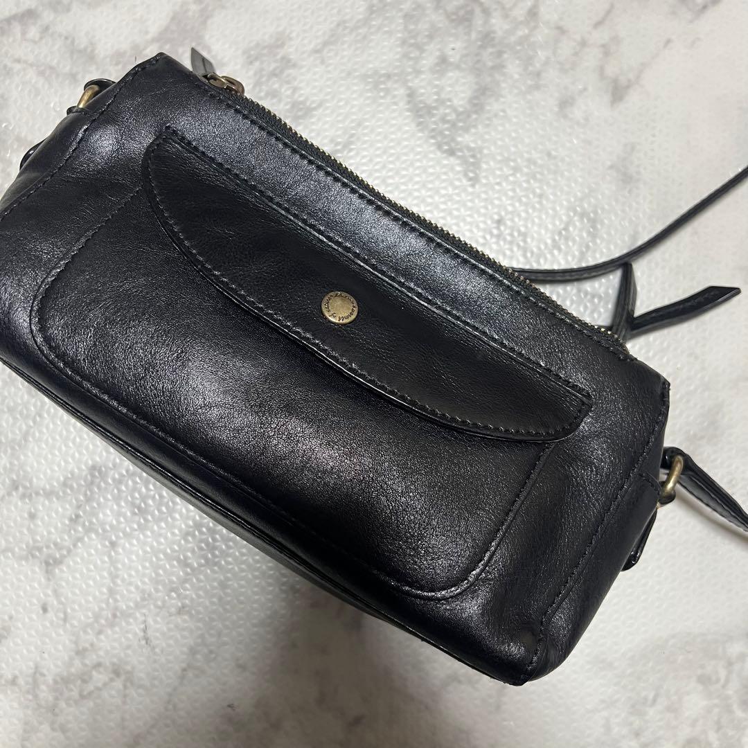 美品Dakotaレックス　ショルダーバッグボックススクエア　三層　オールレザー