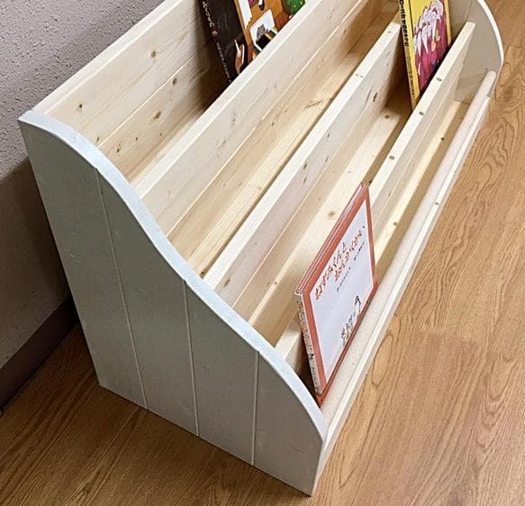 アンティーク風ディスプレイ 4段絵本棚 マガジンラック 幅90cm 完成品