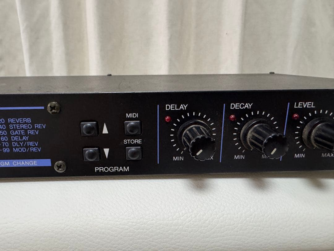 YAMAHA REV100 リバーブエフェクター 1U ヤマハ