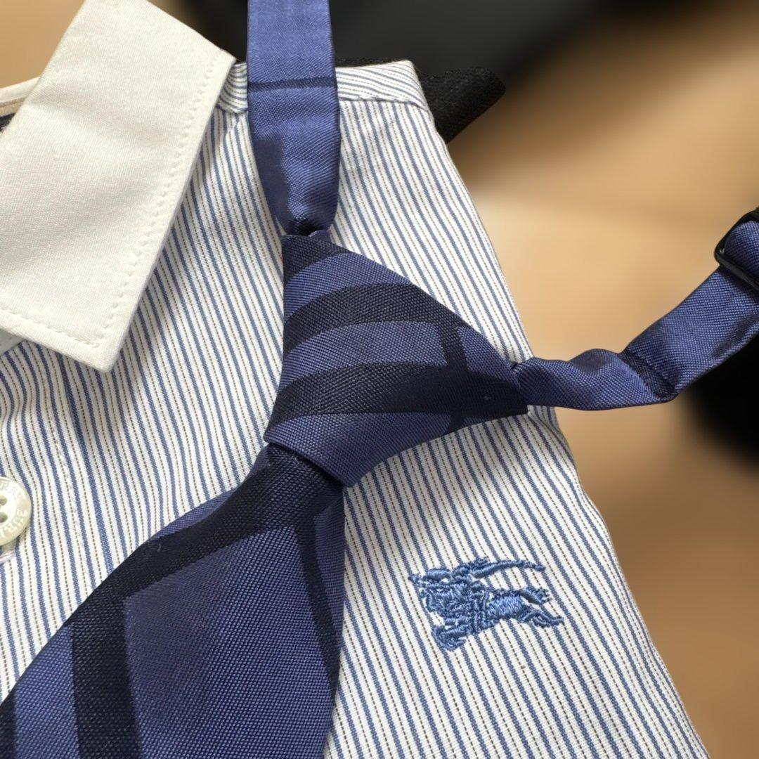 BURBERRY フォーマルスーツ 100A シャツ・ネクタイ付きす