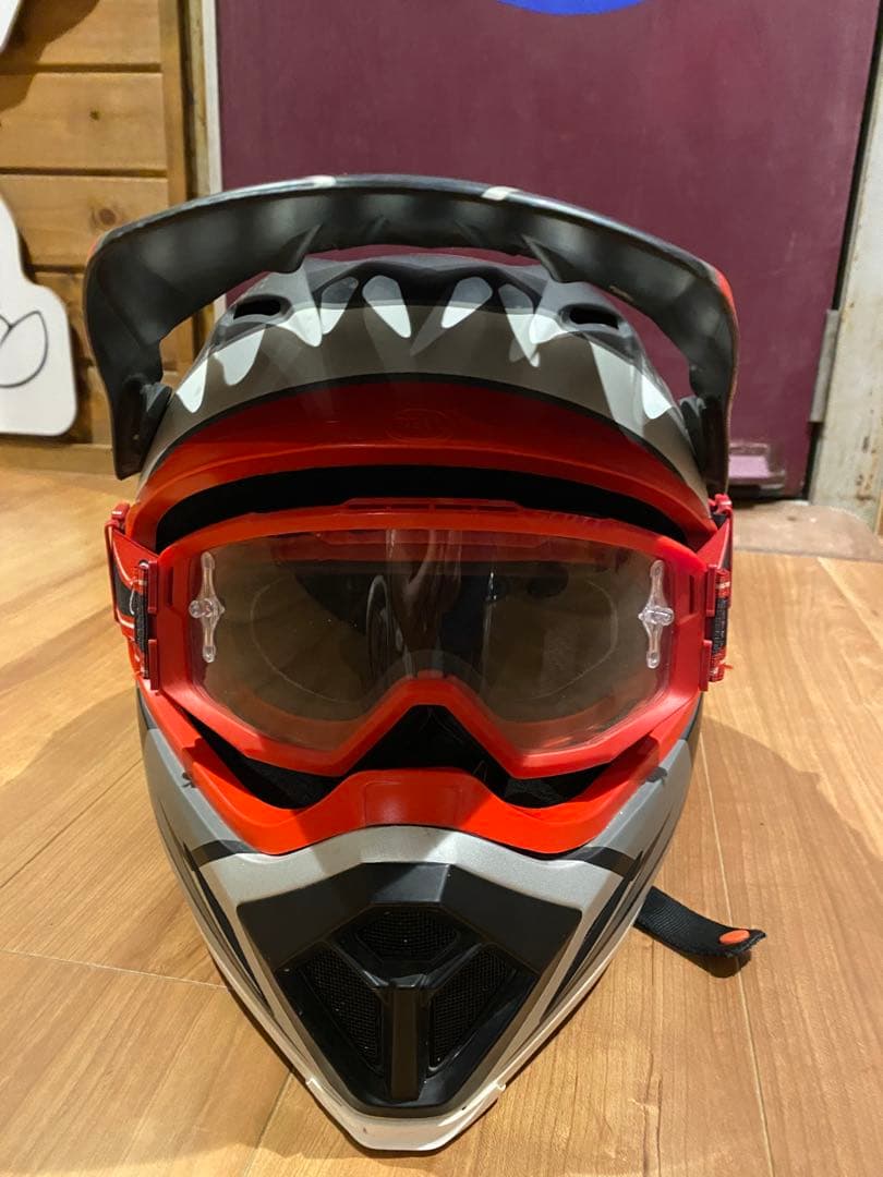 ア*♪様 Bell MX-9 Mips Twitch Replica モトクロス