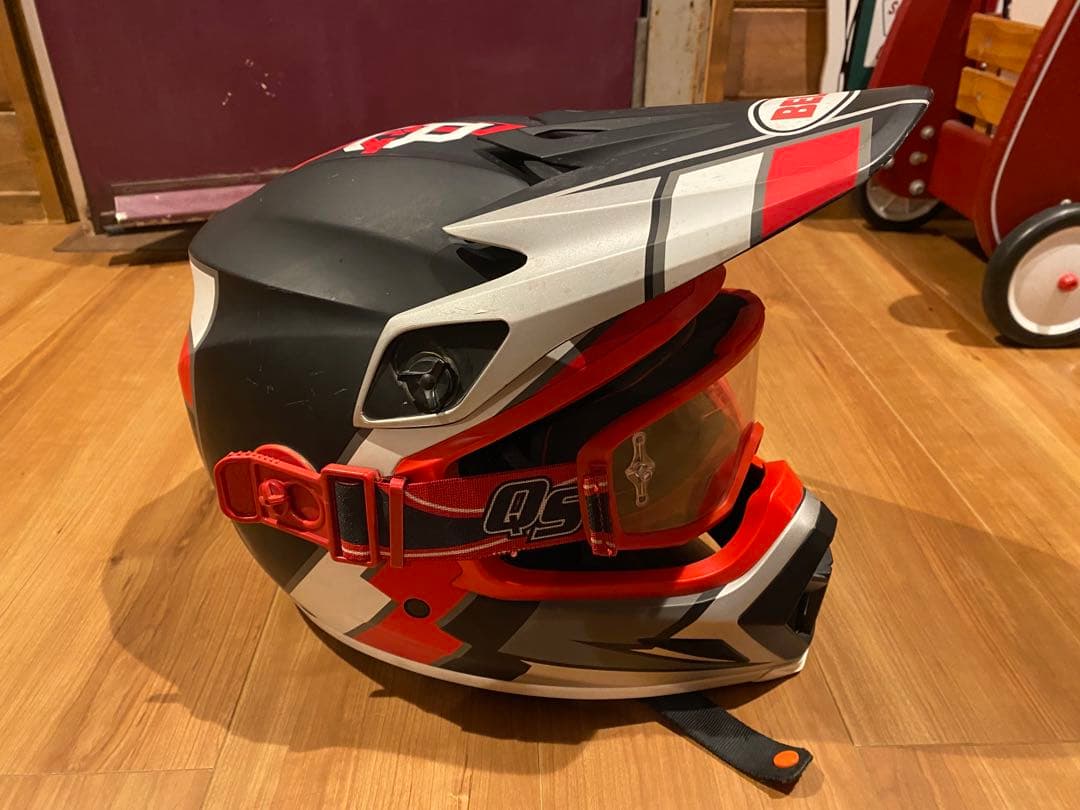 ア*♪様 Bell MX-9 Mips Twitch Replica モトクロス