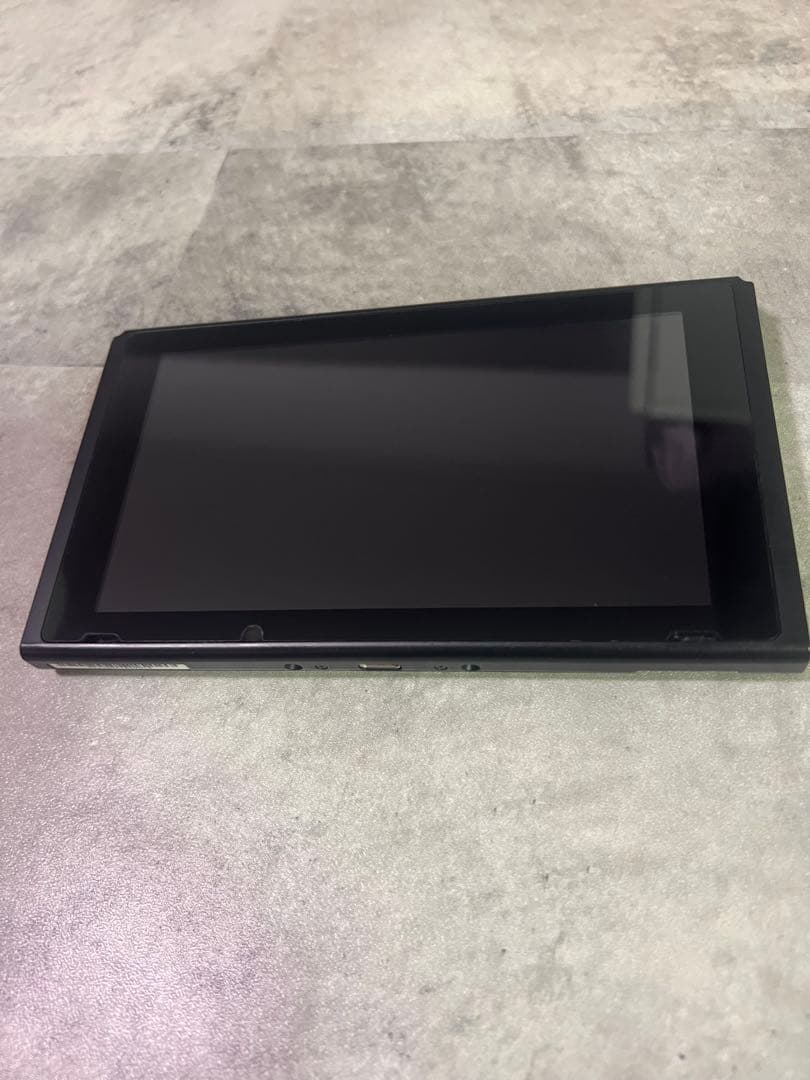 【美品！動作確認済み】Nintendo Switch 任天堂スイッチ　本体