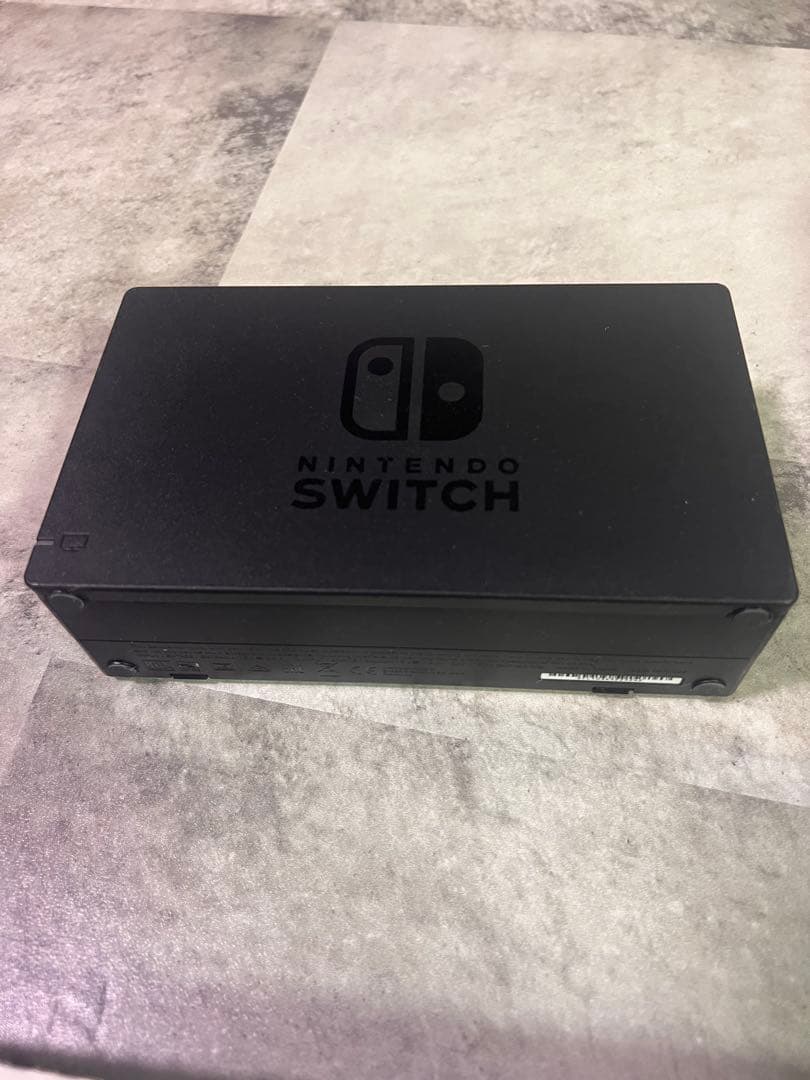 【美品！動作確認済み】Nintendo Switch 任天堂スイッチ　本体