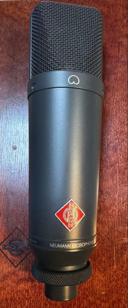 Neumann TLM 193 コンデンサーマイク 木製ケース付き