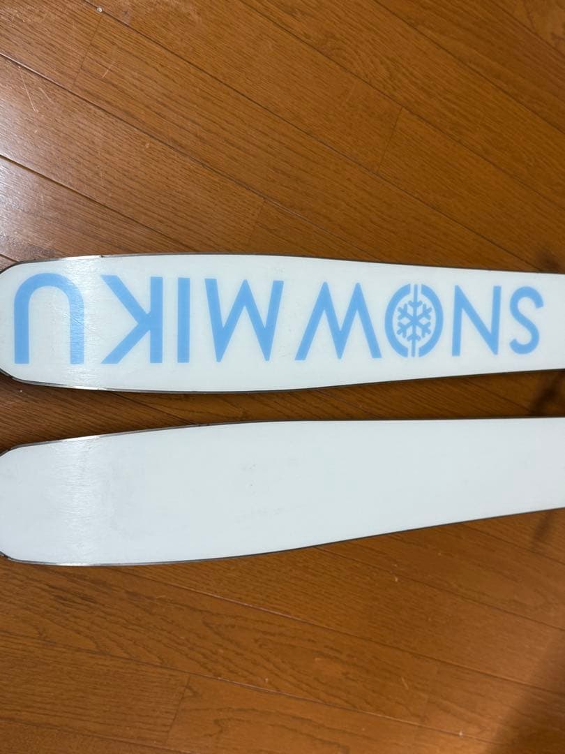 RIOT SKIS 雪ミク　初音ミク　スキー板Re Birth