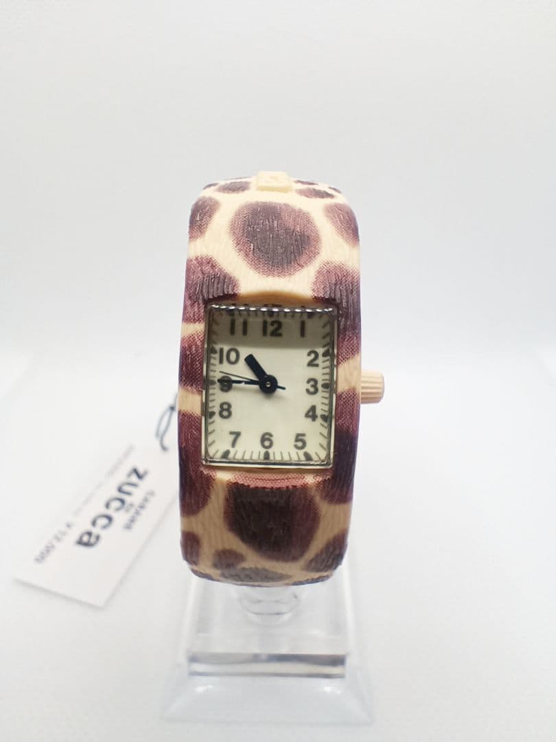 【新品未使級】稼働品★カバンドズッカ キリン柄 腕時計 アニマル レオパード