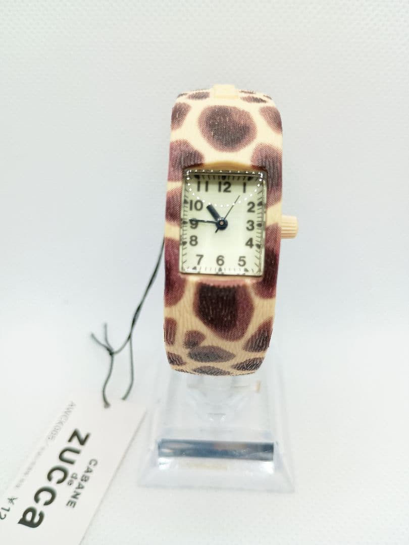 【新品未使級】稼働品★カバンドズッカ キリン柄 腕時計 アニマル レオパード