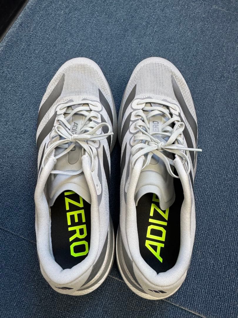 adidas ADIZERO EVO SL 28.0 グレー