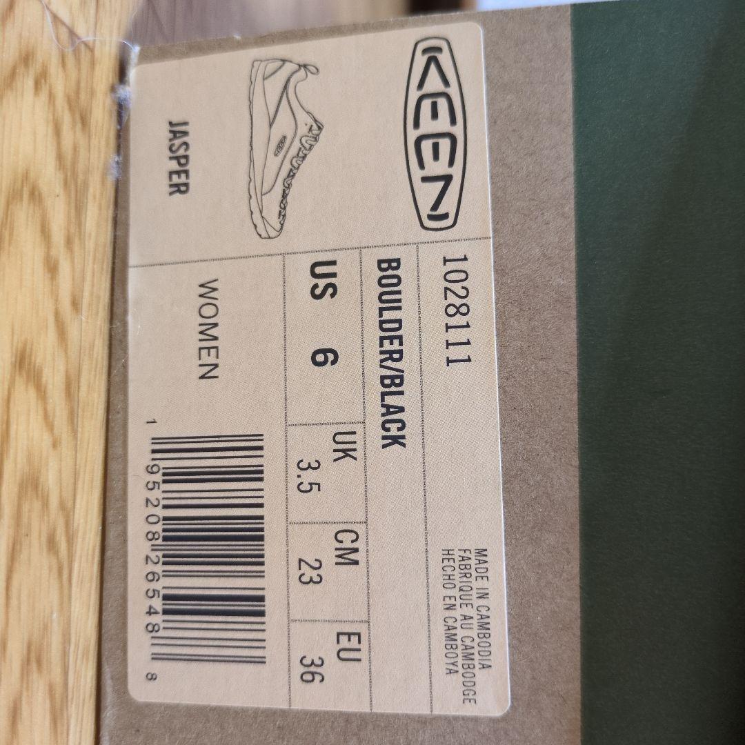 KEEN　アウトドアスニーカー レディース　23cm