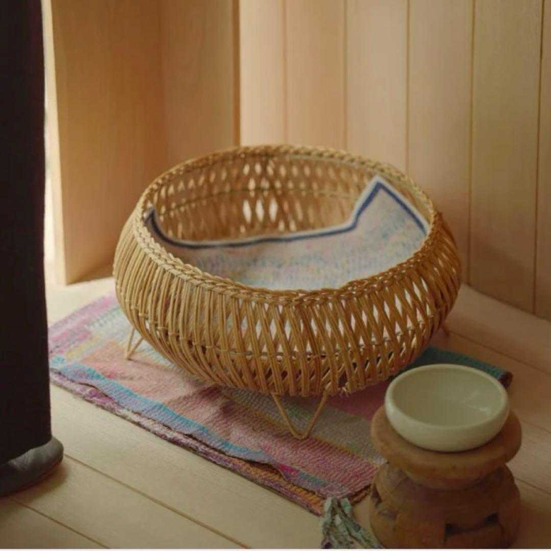 【美品】オルネコ オリジナル・スタンドバスケット　天然素材 編み込みバスケット