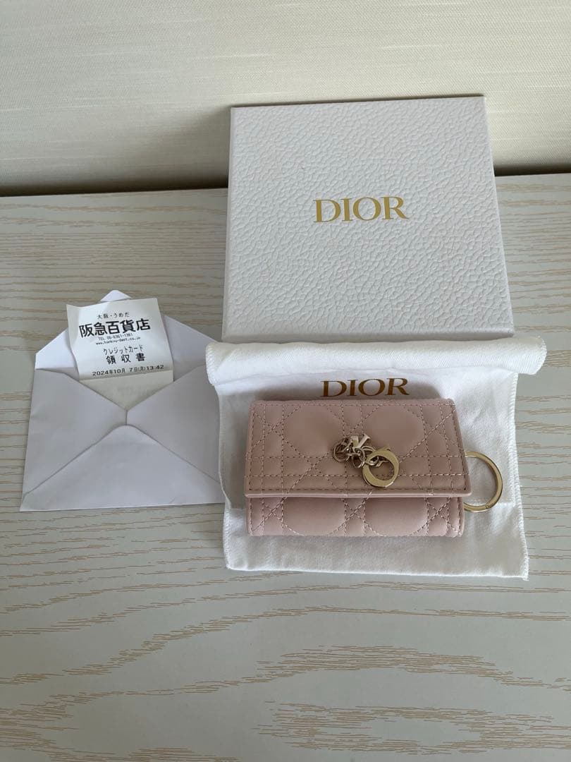 完売　ディオール　キーケース　ピンク　ベビーピンク