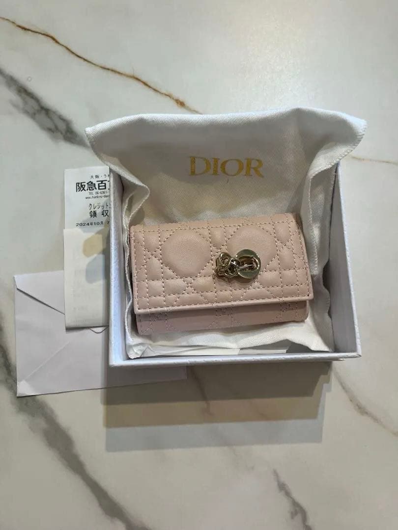 完売　ディオール　キーケース　ピンク　ベビーピンク