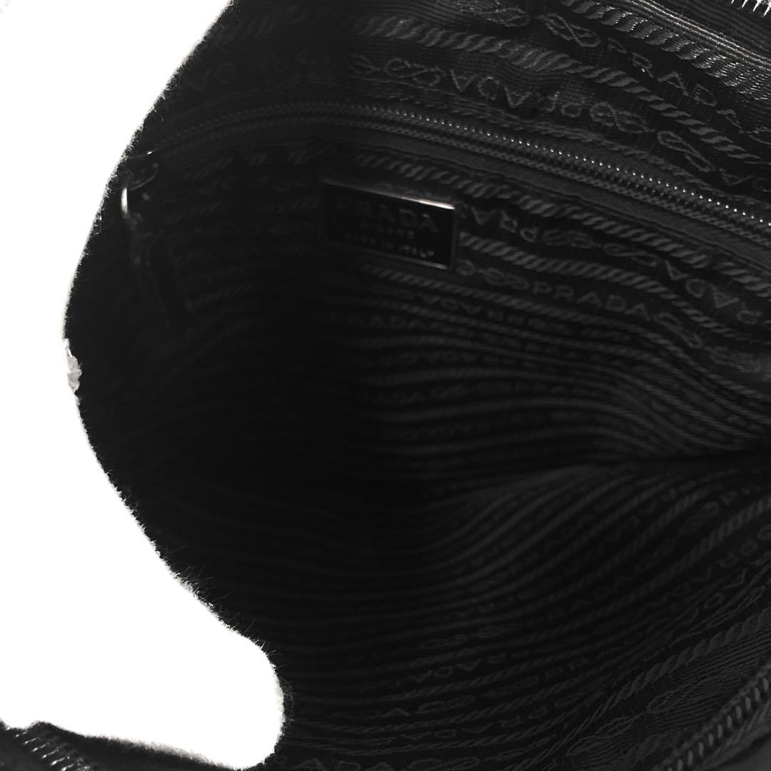希少　プラダ　PRADA ショルダーバッグ　ナイロン　トートバッグ　ブラック　黒