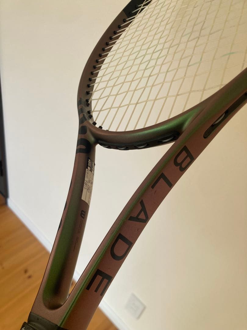 ラケット(硬式用) BLADE 100 V8