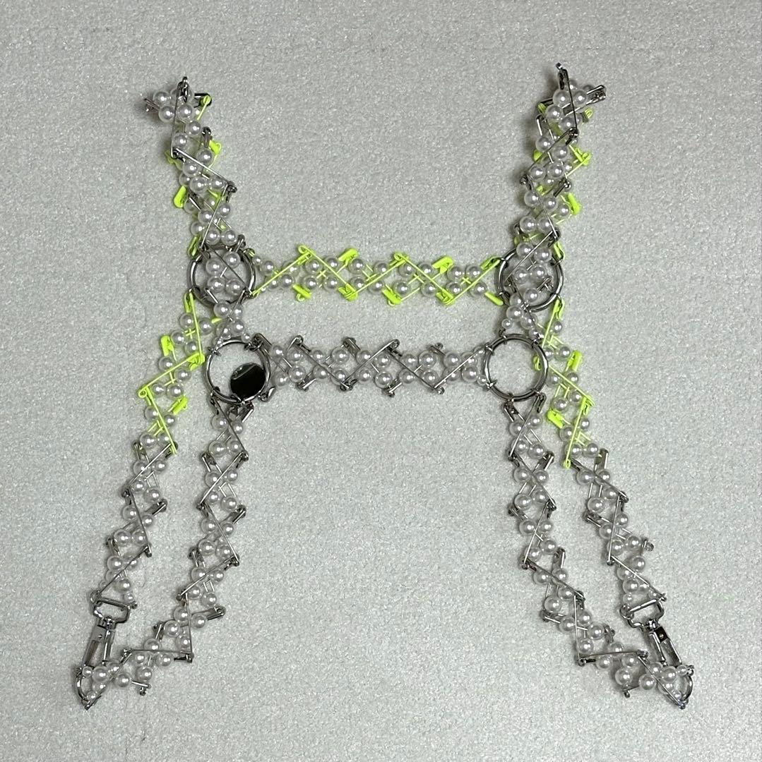 ノワールケイニノミヤ　ハーネス　安全ピン　イエロー