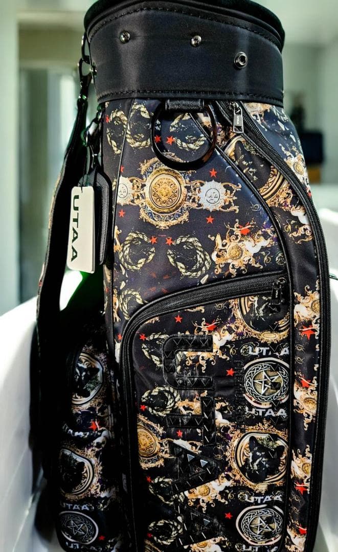 新品未使用展示品　超高級UTAA 超お買い得・プレミアゴージャスなキャディバッグ