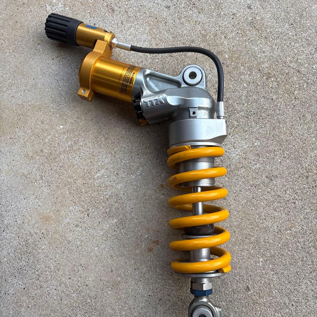 オーリンズ最高峰TTX-36 CBR1000RR