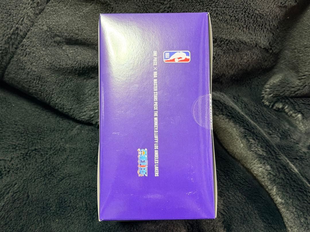 ワンピースベースショップ NBAルフィ ロサンゼルスレイカーズ　1体