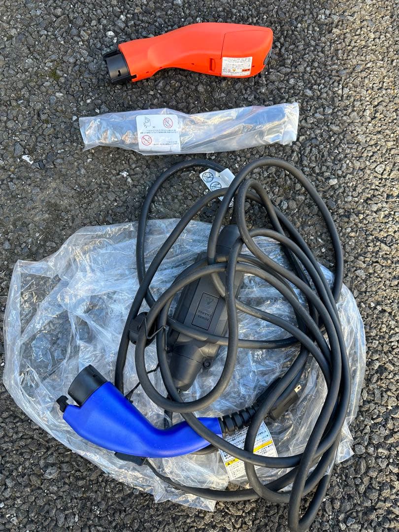 Lexus 電気自動車充電ケーブル G9060-76010