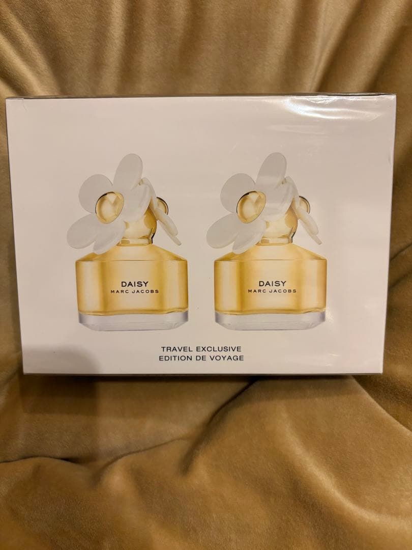 ♦︎ 新品未開封 マークジェイコブス デイジー 50ml×2