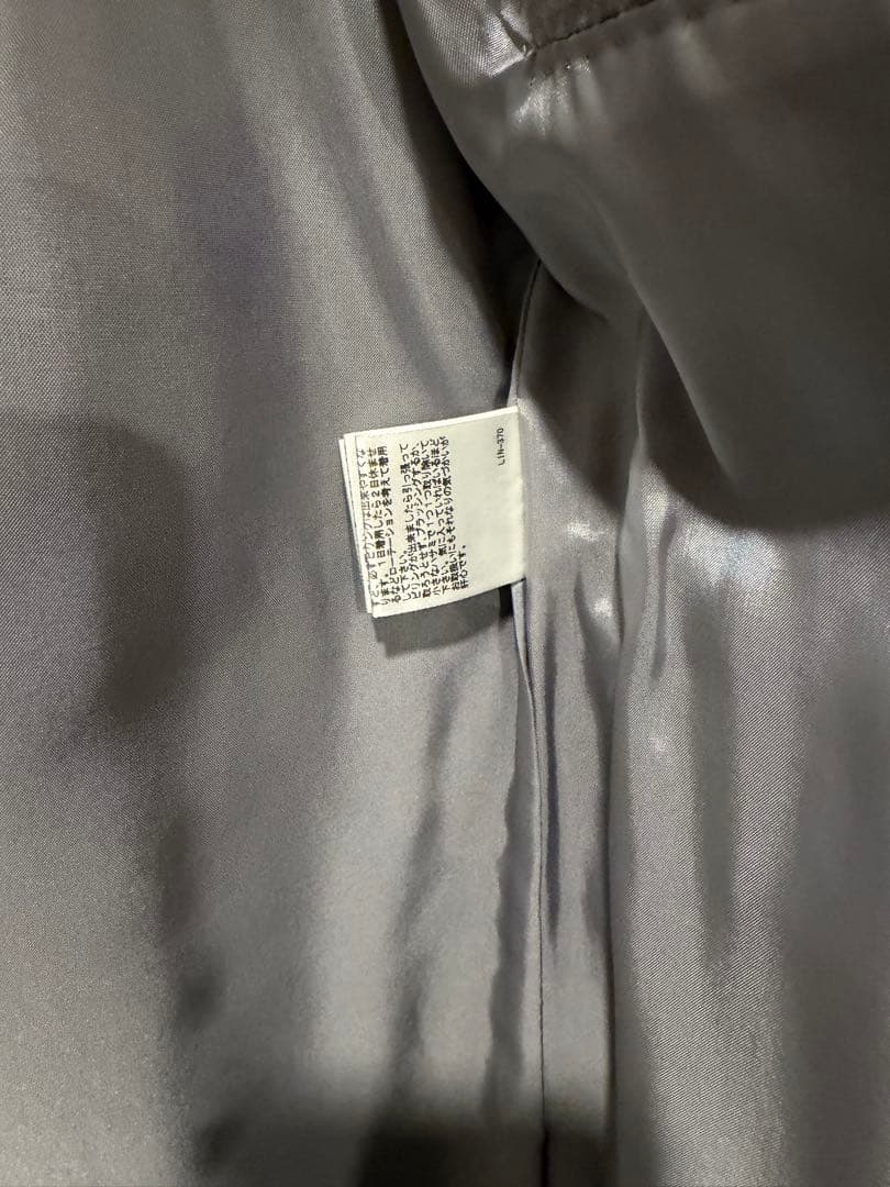 Theory luxe グレー チェスターコート シングルボタン　89,600円