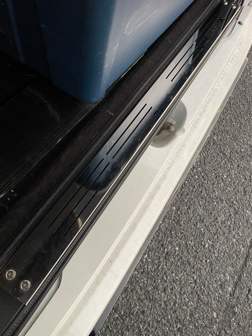 エセックス　リアスカッフプレート