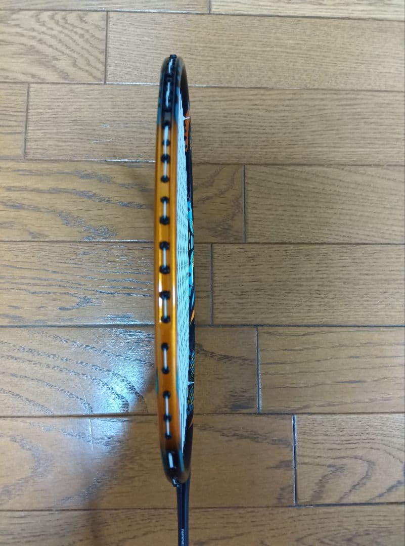 り様【美品】 【廃盤】YONEX アストロクス88D ゲーム 4U5
