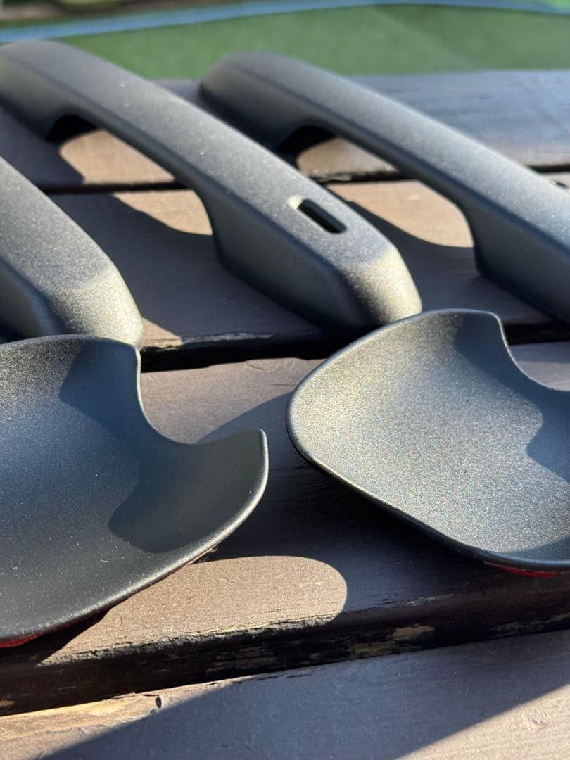 rav4 ドアハンドルプロテクター　ドアハンドルカバー　ラプターライナー塗装