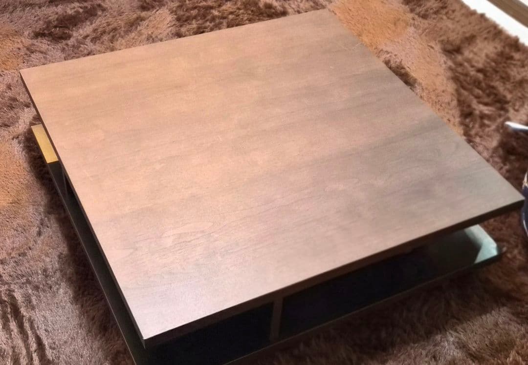 LOWYA（ロウヤ）ローテーブル　リビングテーブル　ウォルナット