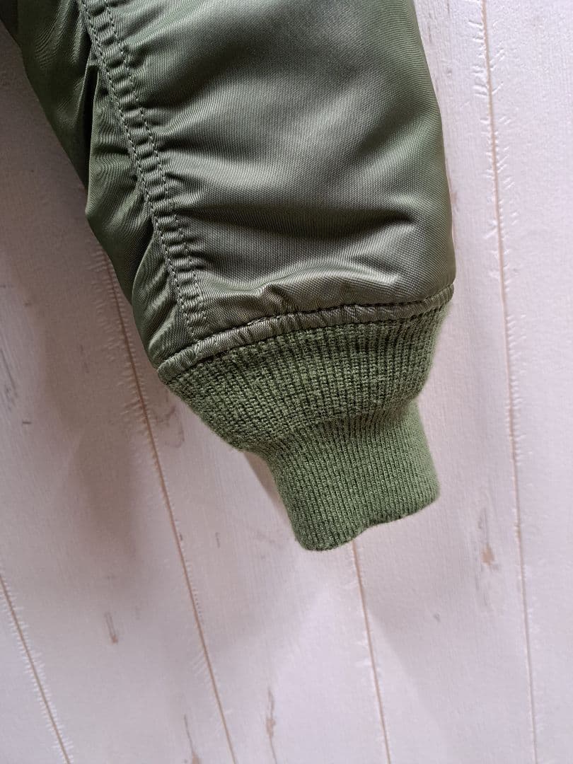 ALPHA INDUSTRIES MA-1 ミリタリージャケット