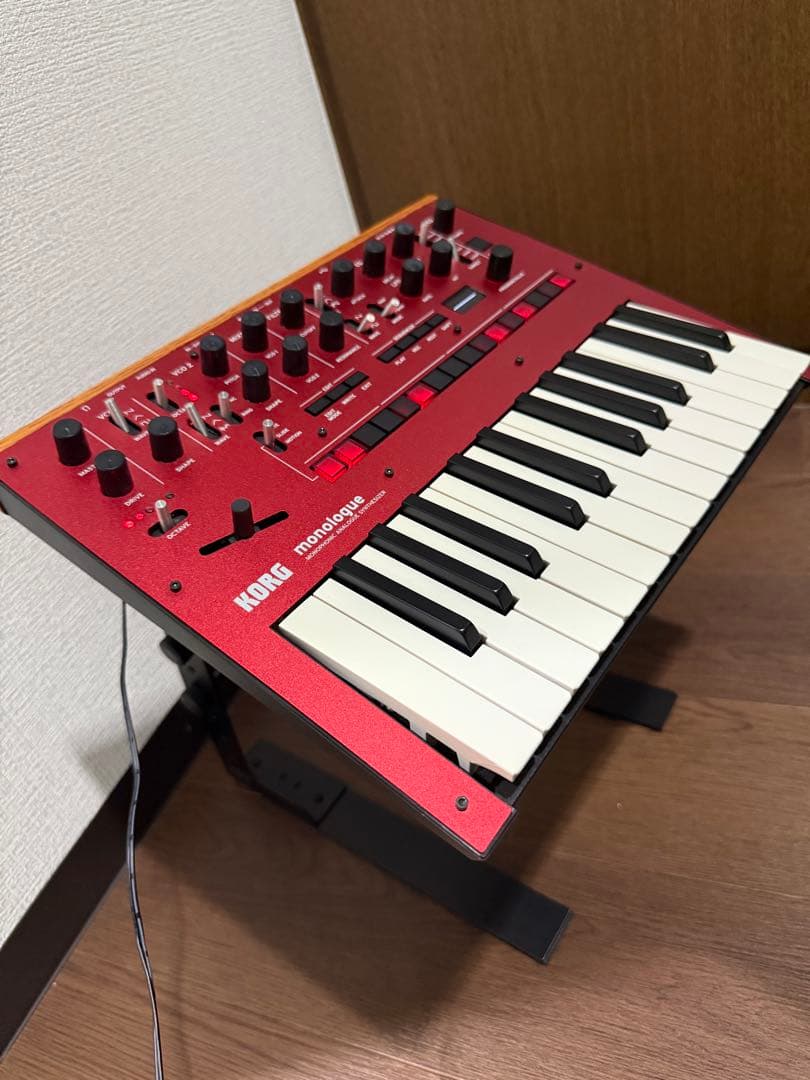 KORG monologue Red 廃盤品 アダプタ+スタンド+ケーブル付き