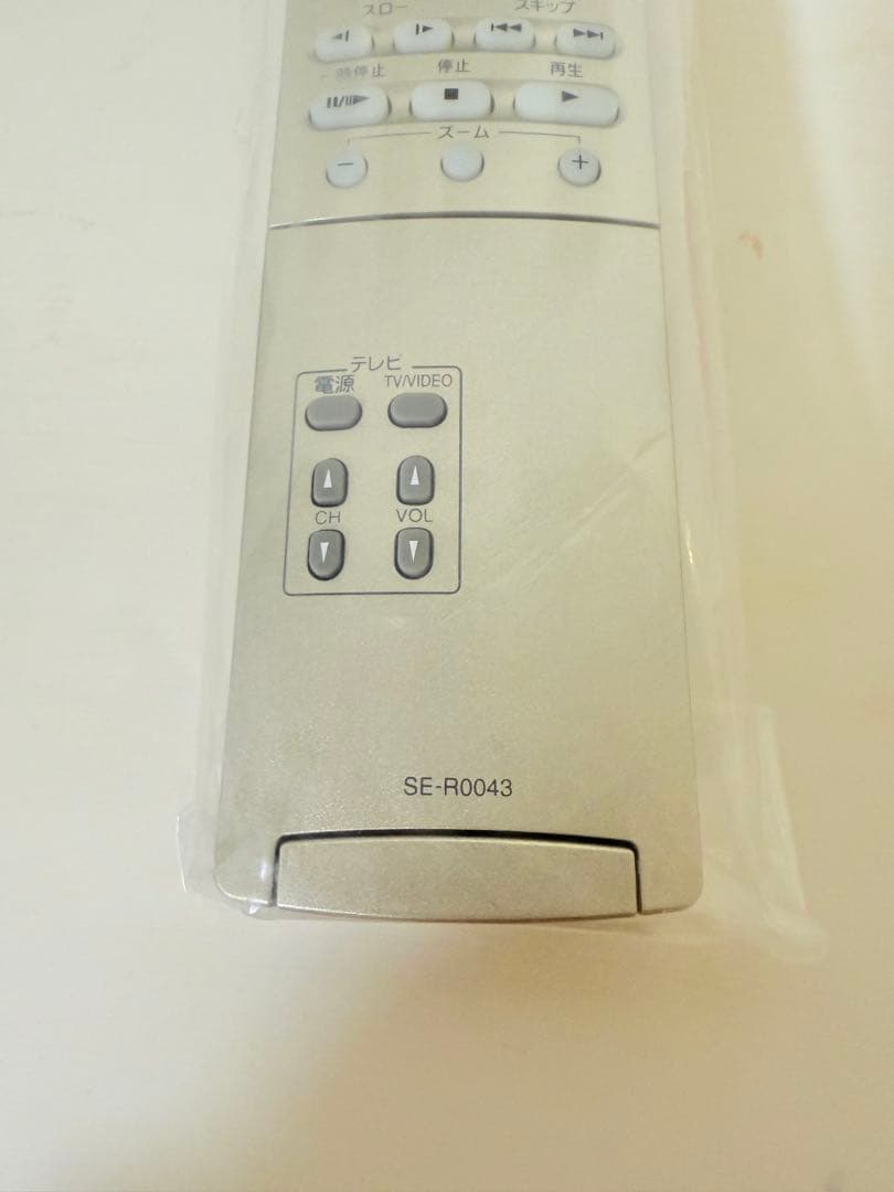 [新品]TOSHIBA東芝DVDプレーヤーリモコンSE-R0043