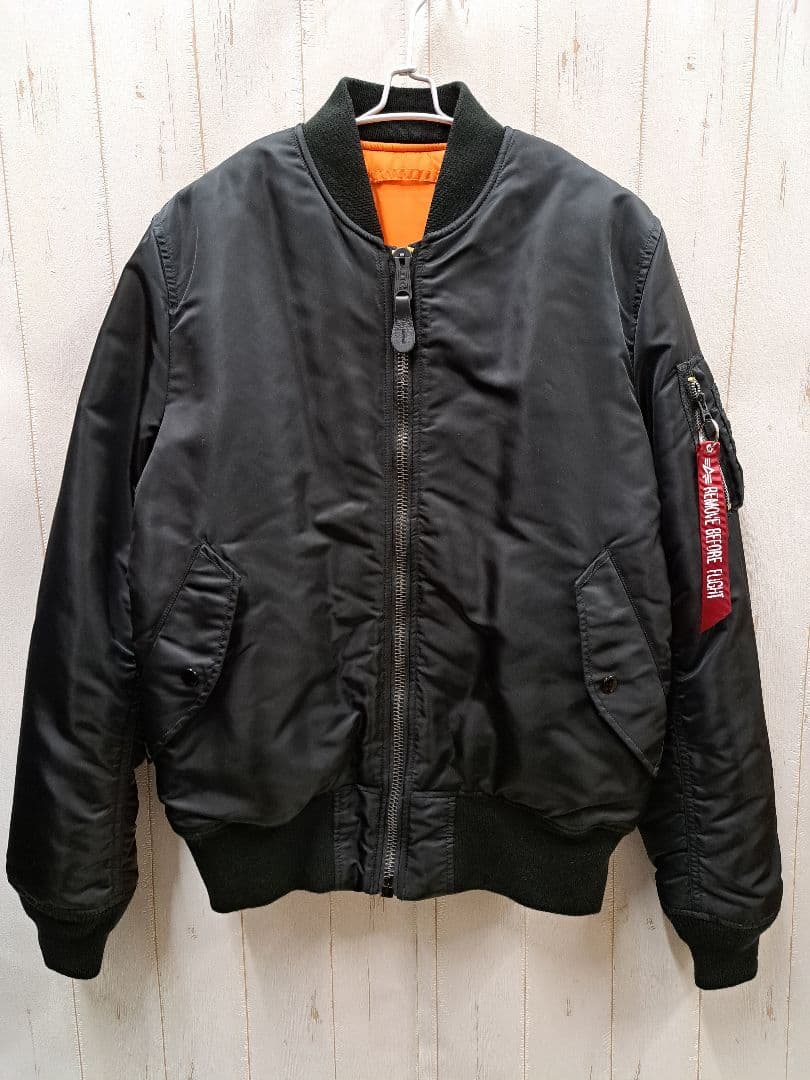 ALPHA INDUSTRIES MA-1 ミリタリージャケット 黒
