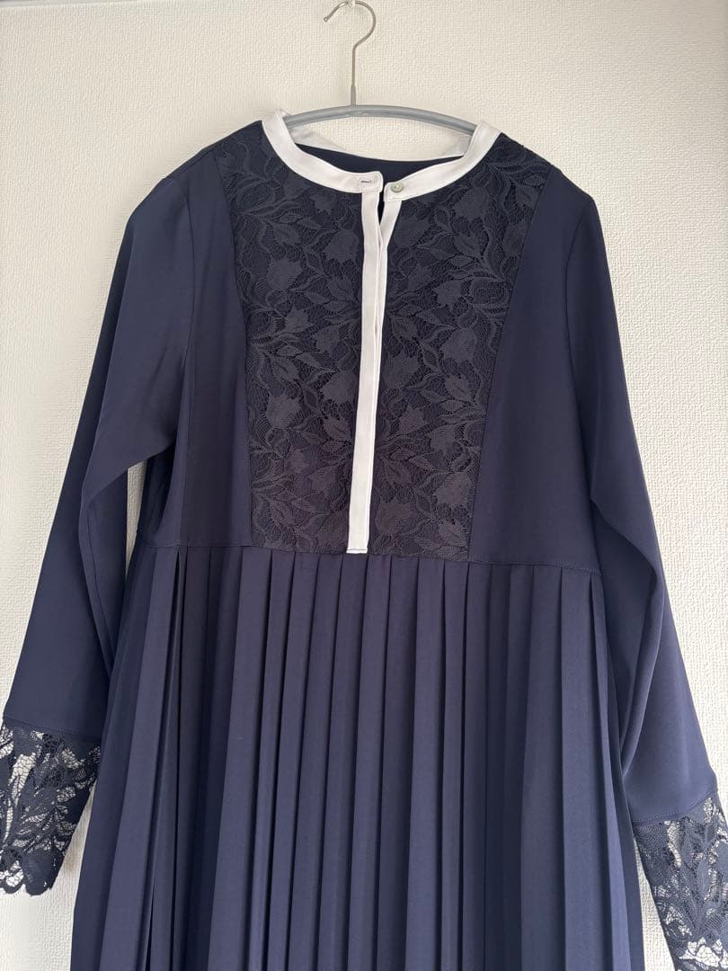 maison echelle(メゾンエシェル)レースドッキングプリーツワンピース